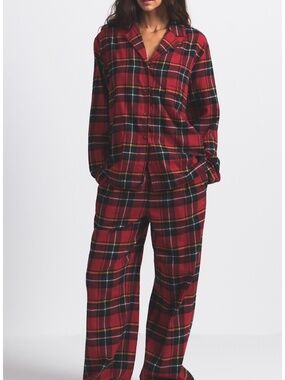 SKIMS FLANNEL PAJAMA SET WOMEN'S SIZE M 100% COTTON Christmas Holiday